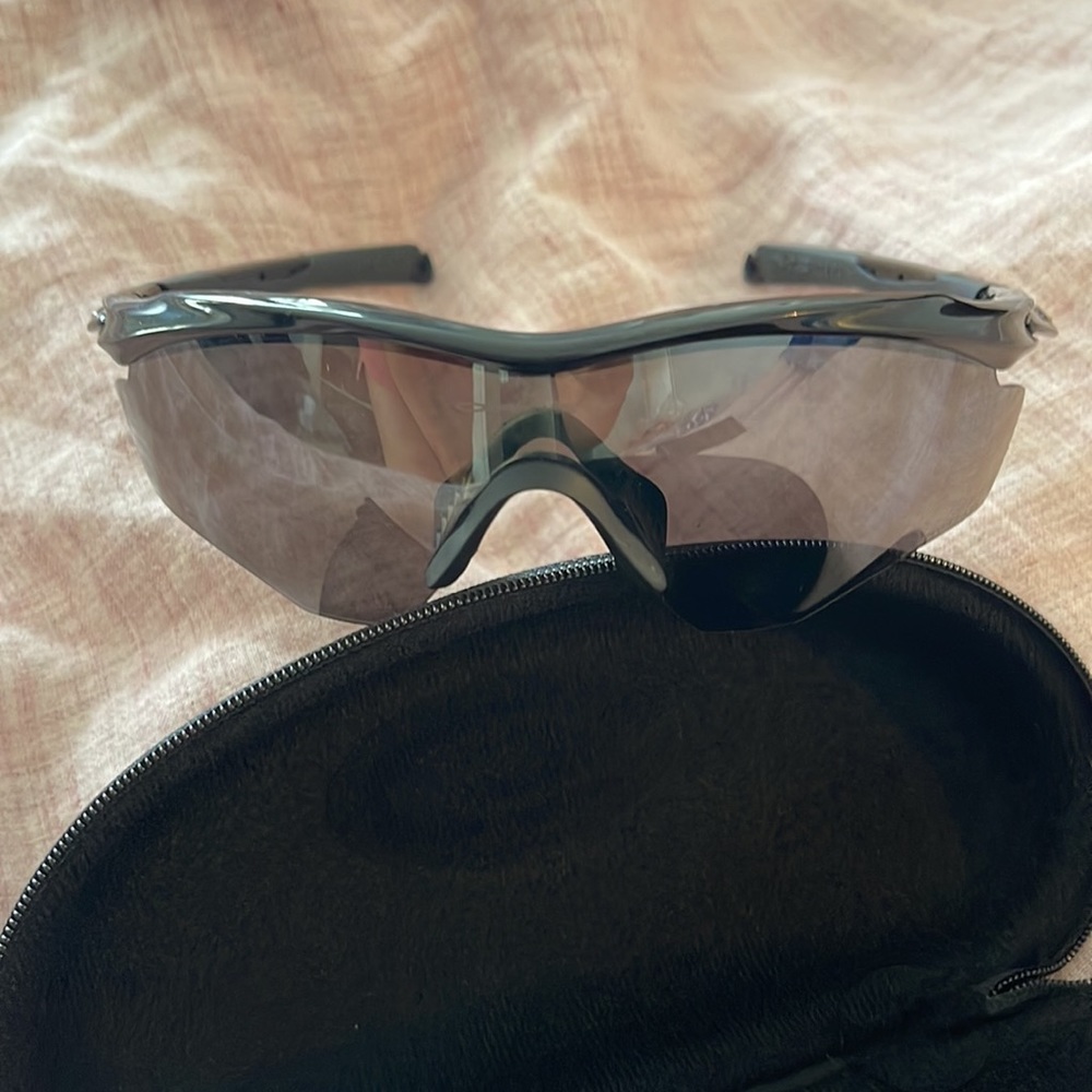OAKLEYS - Prizm Black